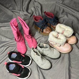 Girl Size 5 Mixed Boots/Shoes Bundle.